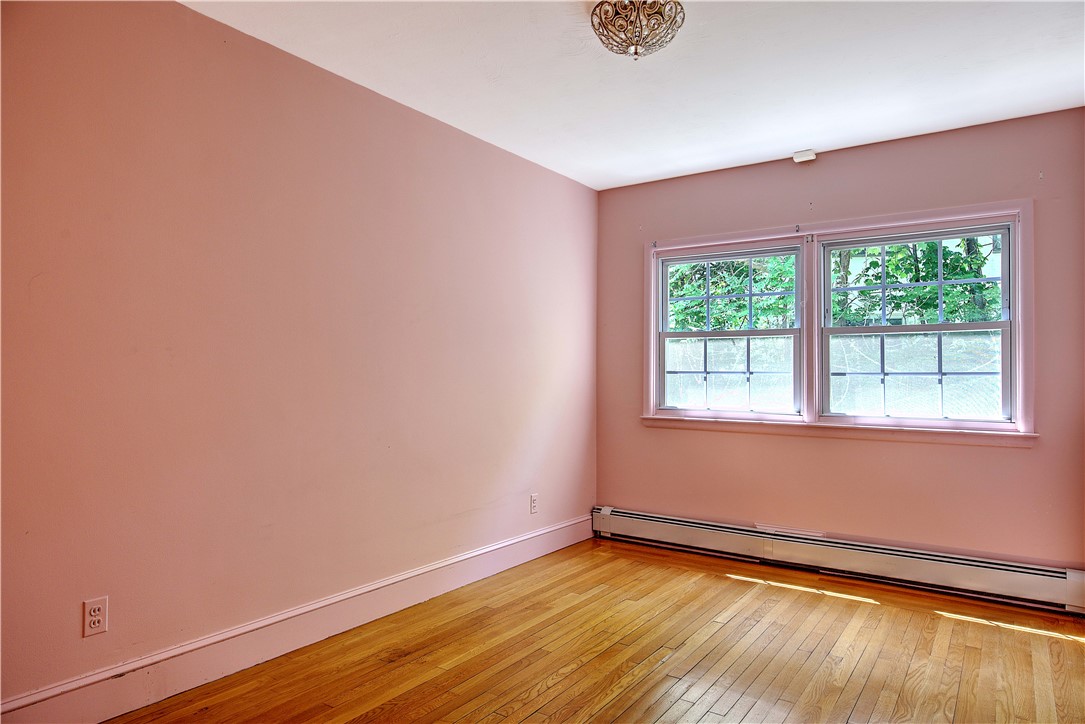 25 Brookway Road Providence, RI 02906 - Photo 18 of 33