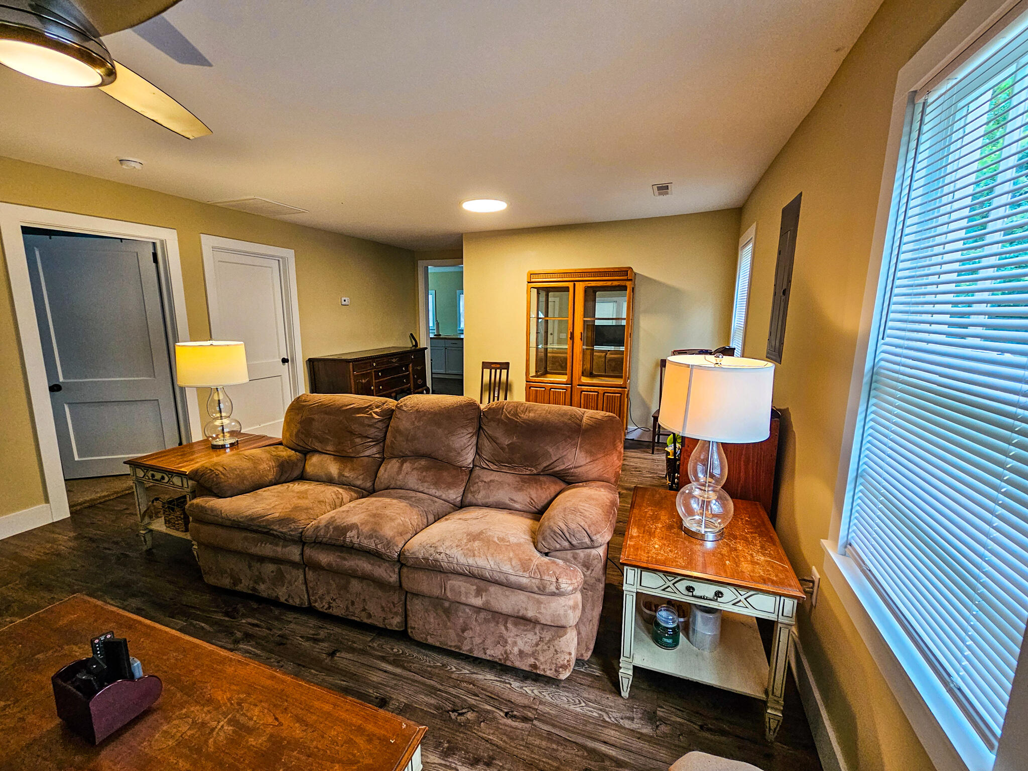 212 Hickory Street Walterboro, SC 29488 - Photo 15 of 39 20240719_143036