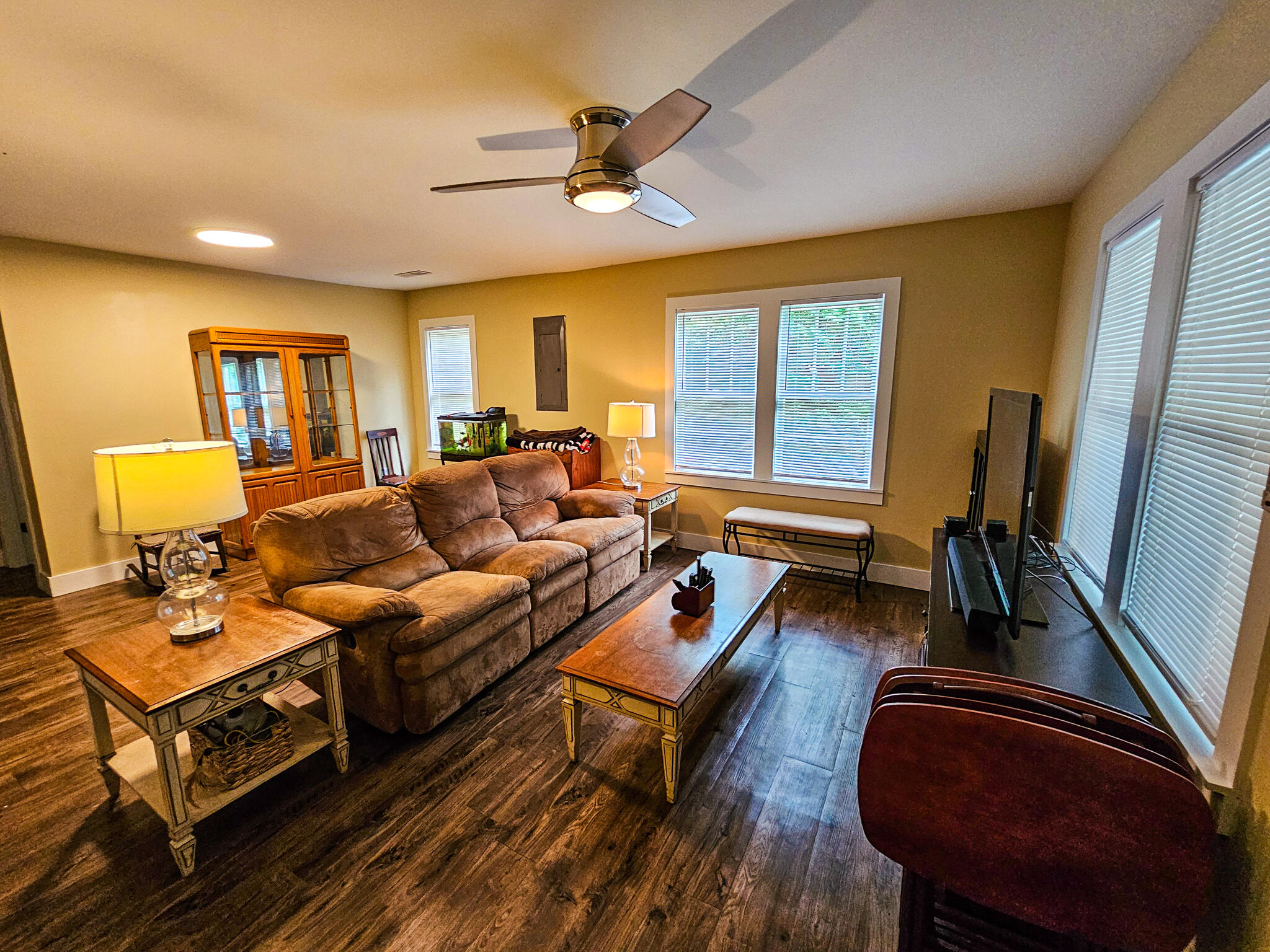 212 Hickory Street Walterboro, SC 29488 - Photo 10 of 39 20240719_143026