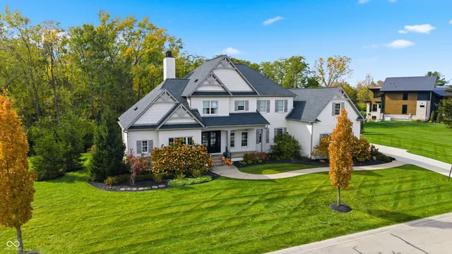 $2,500,000 | 6900 Oldfields Lane, Zionsville, IN 46077