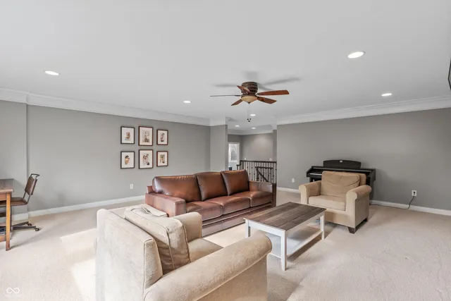 $2,500,000 | 6900 Oldfields Lane, Zionsville, IN 46077