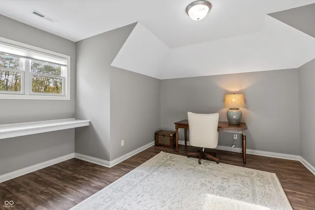 $2,500,000 | 6900 Oldfields Lane, Zionsville, IN 46077