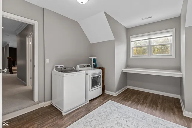 $2,500,000 | 6900 Oldfields Lane, Zionsville, IN 46077