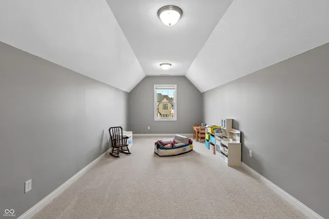 $2,500,000 | 6900 Oldfields Lane, Zionsville, IN 46077