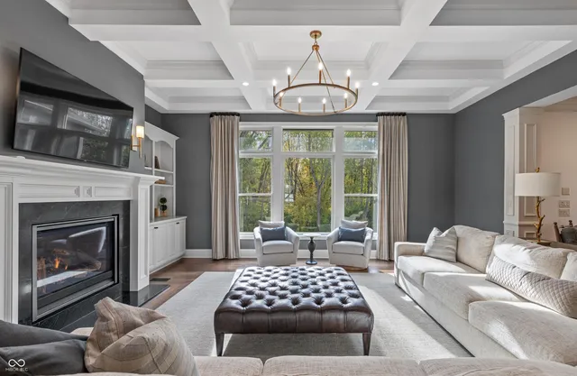 $2,500,000 | 6900 Oldfields Lane, Zionsville, IN 46077