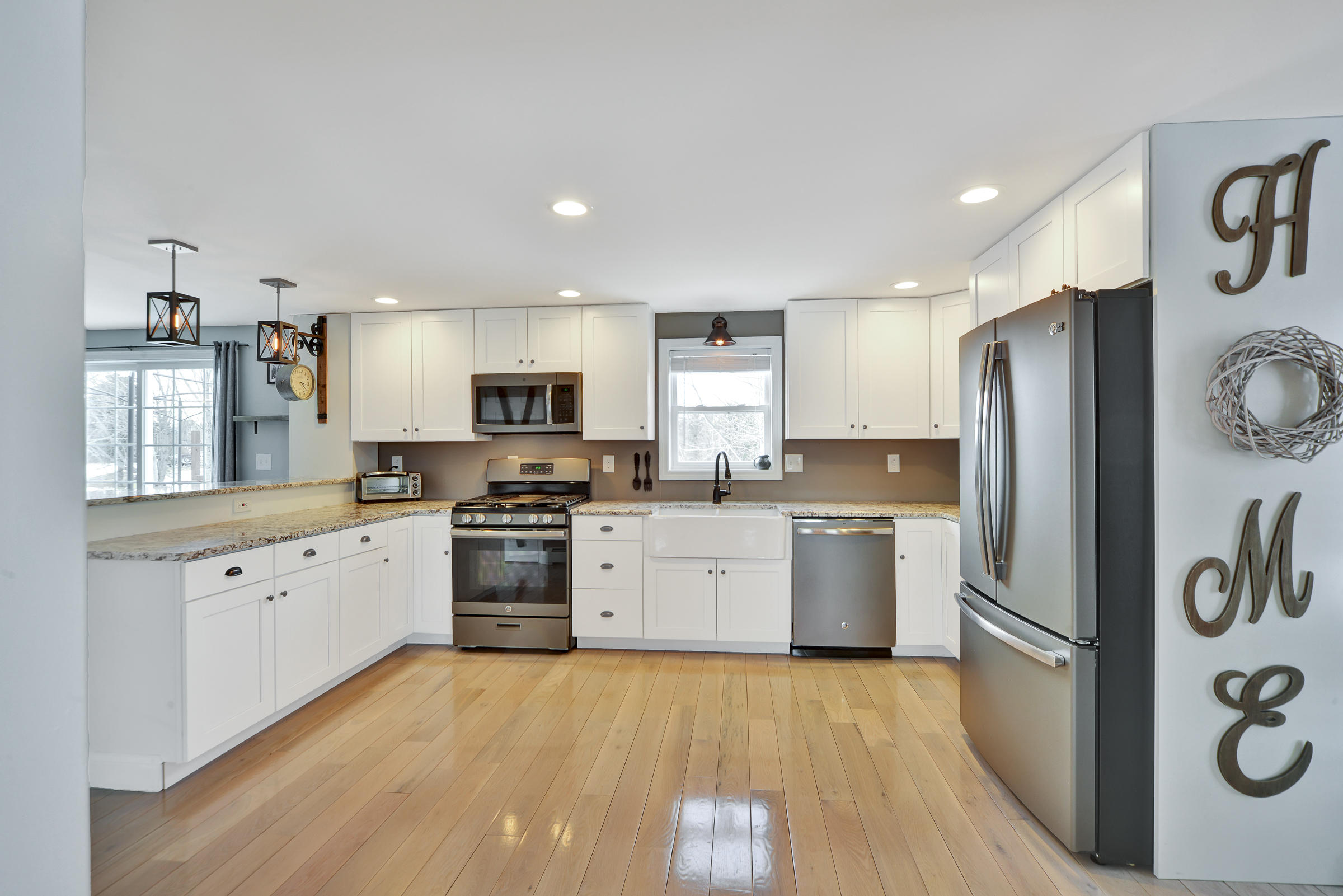 6 Pond Road South China, ME 04358 - Photo 13 of 52 107917-6
