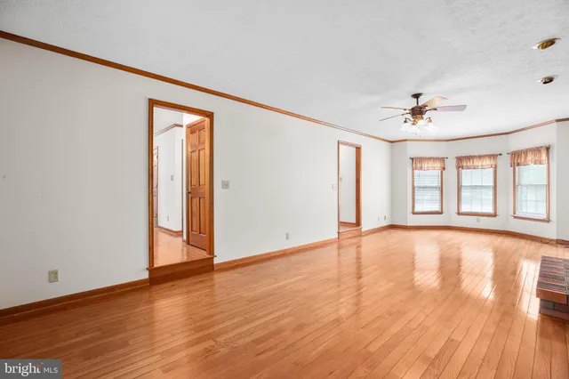 $584,999 | 7 Dinwiddie Court, Fredericksburg, VA 22405