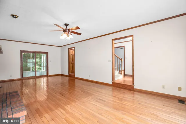 $584,999 | 7 Dinwiddie Court, Fredericksburg, VA 22405