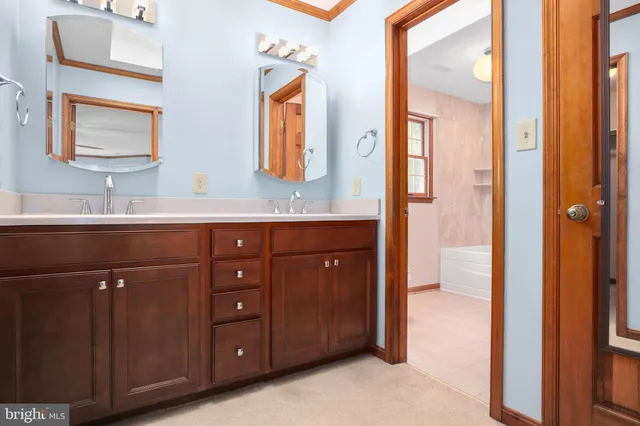 $584,999 | 7 Dinwiddie Court, Fredericksburg, VA 22405