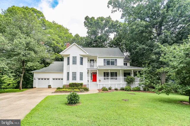 $584,999 | 7 Dinwiddie Court, Fredericksburg, VA 22405