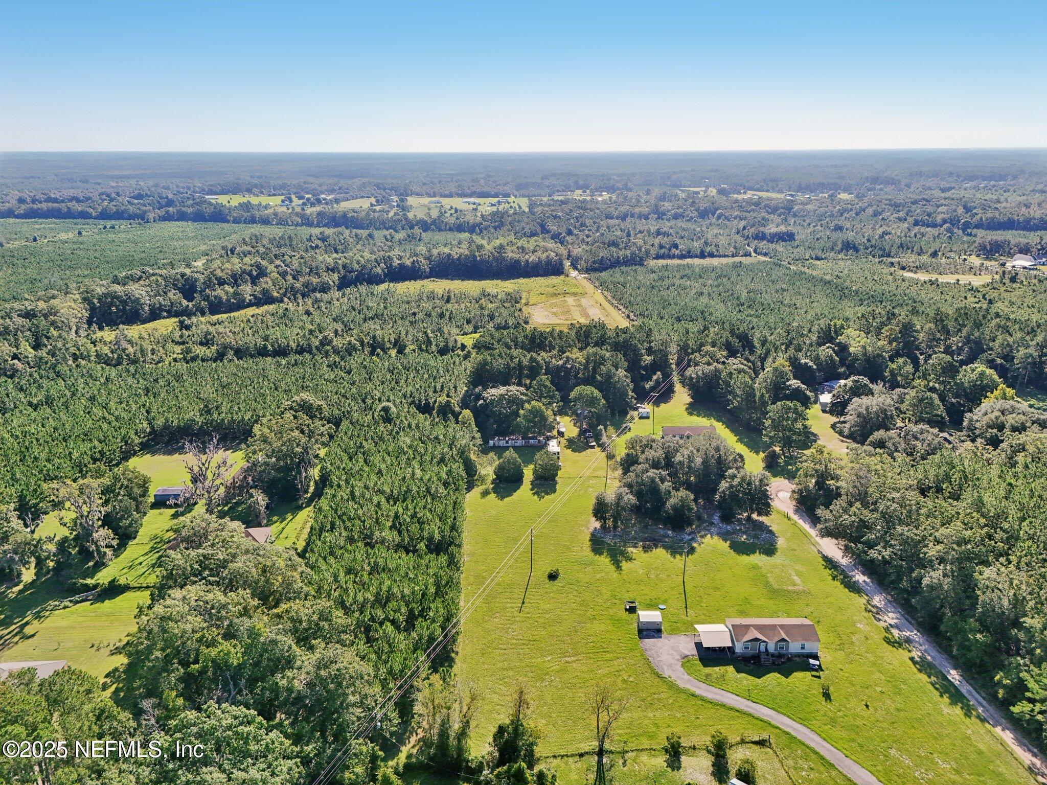37116 Power Drive Hilliard, FL 32046 - Photo 13 of 23 20-web-or-mls-Power Dr-S0509-020