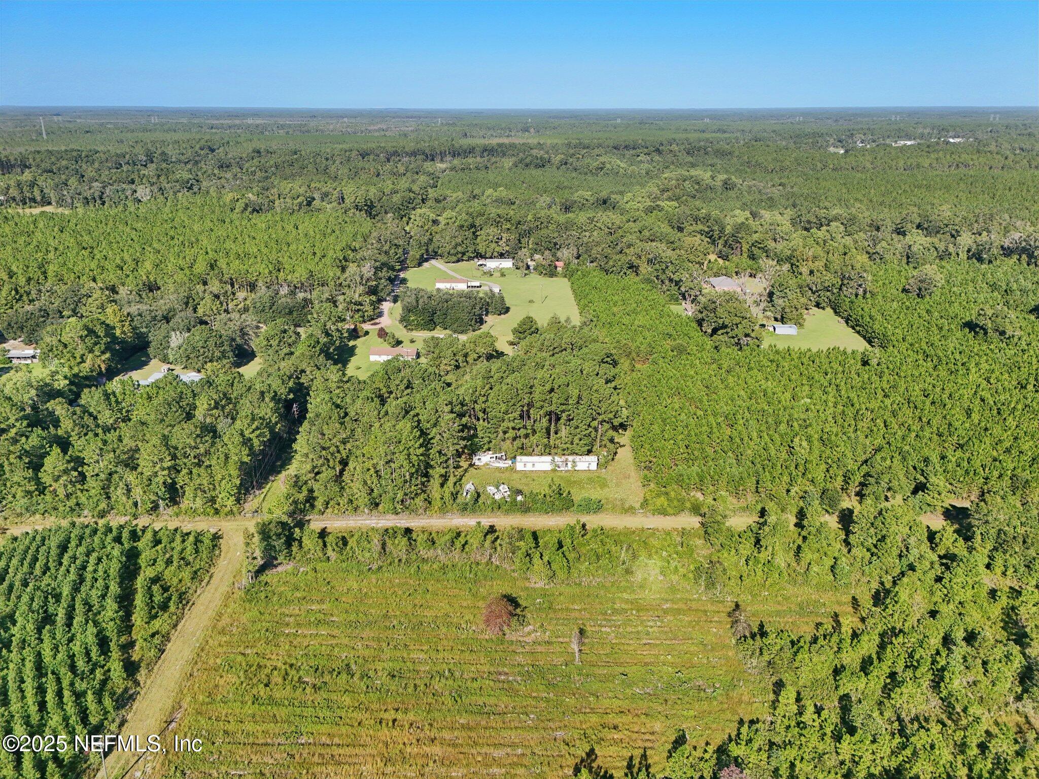 37116 Power Drive Hilliard, FL 32046 - Photo 15 of 23 23-web-or-mls-Power Dr-S0509-023
