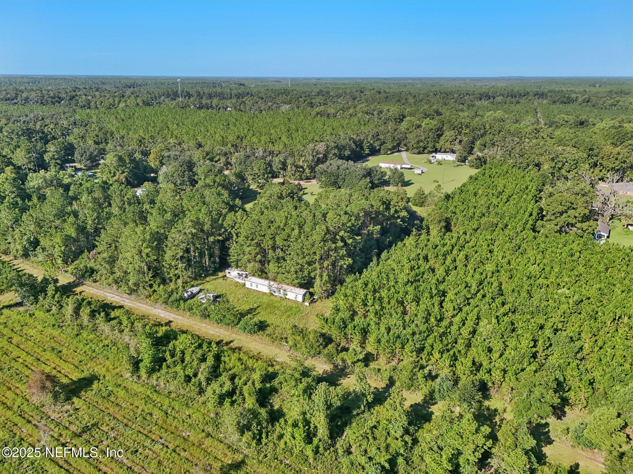 37116 Power Drive Hilliard, FL 32046 - Photo 17 of 23 25-web-or-mls-Power Dr-S0509-025