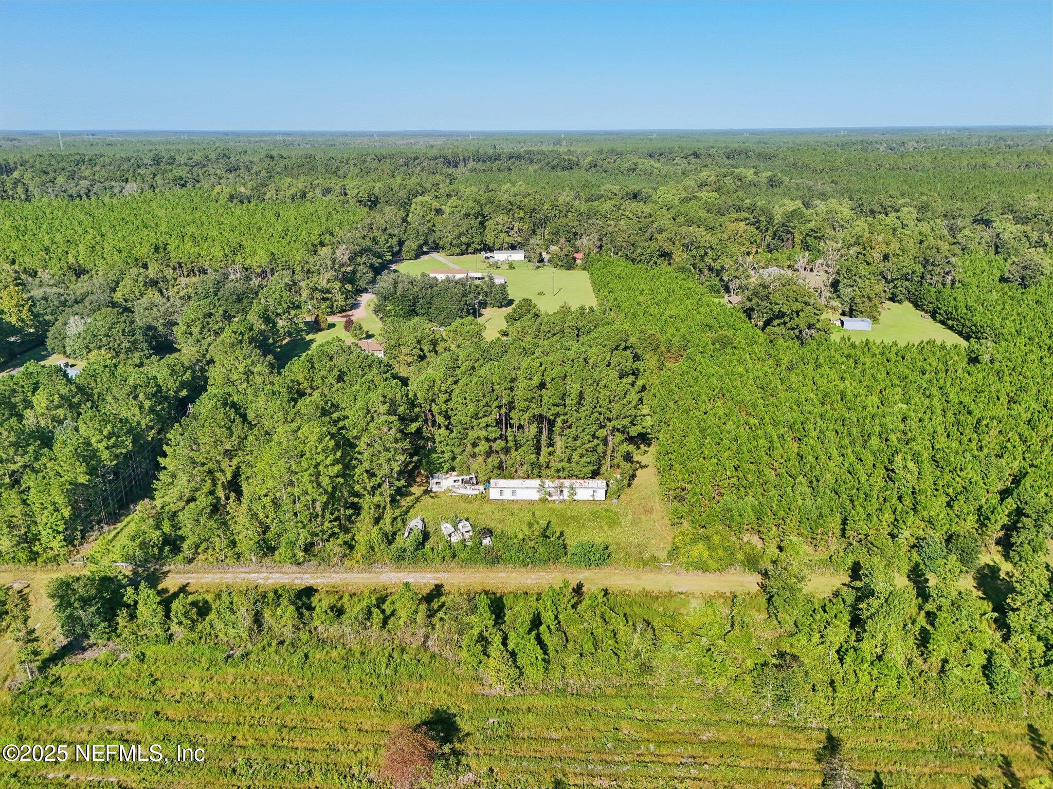 37116 Power Drive Hilliard, FL 32046 - Photo 18 of 23 26-web-or-mls-Power Dr-S0509-026
