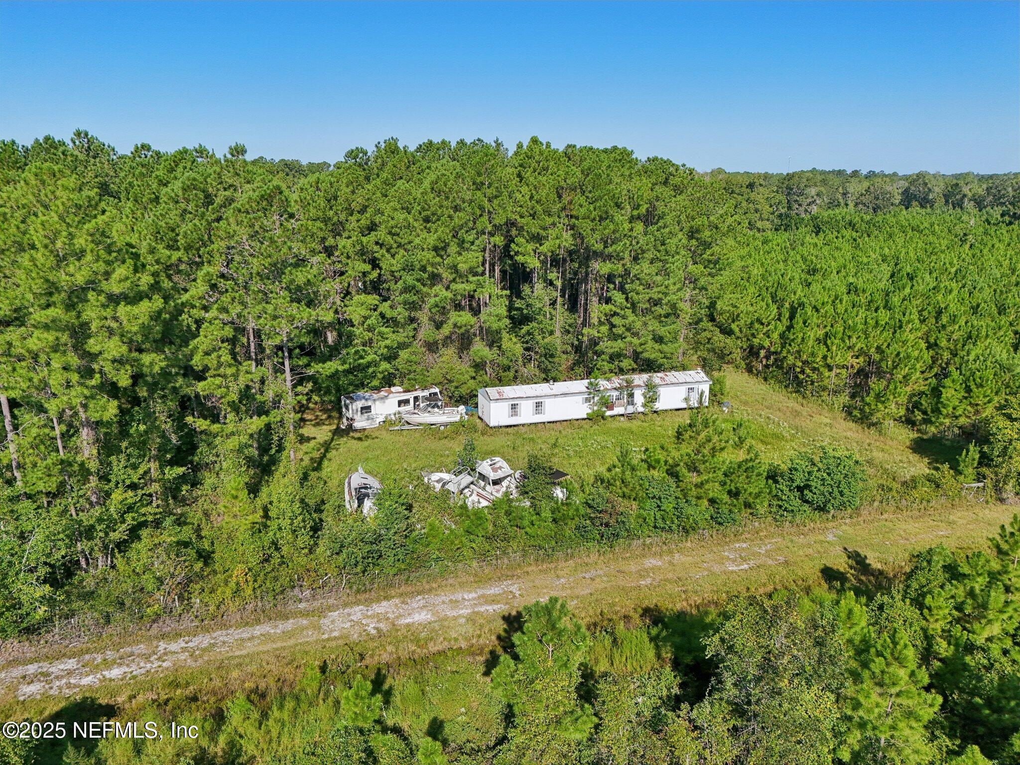 37116 Power Drive Hilliard, FL 32046 - Photo 20 of 23 28-web-or-mls-Power Dr-S0509-028