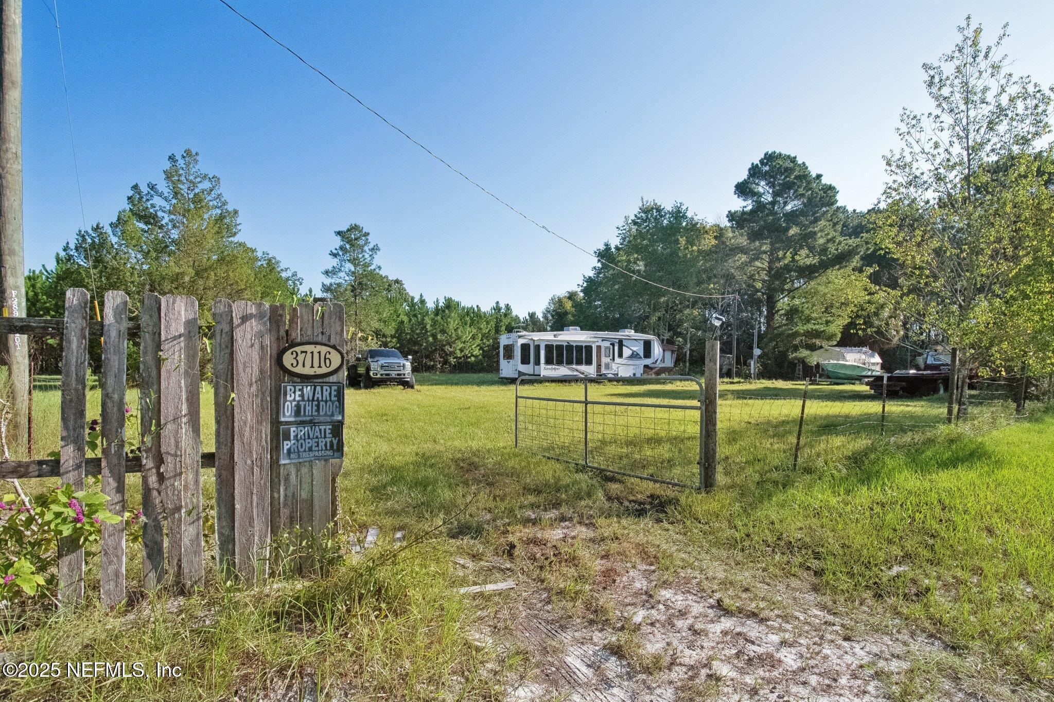 37116 Power Drive Hilliard, FL 32046 - Photo 2 of 23 1-web-or-mls-Power Dr-S0509-001
