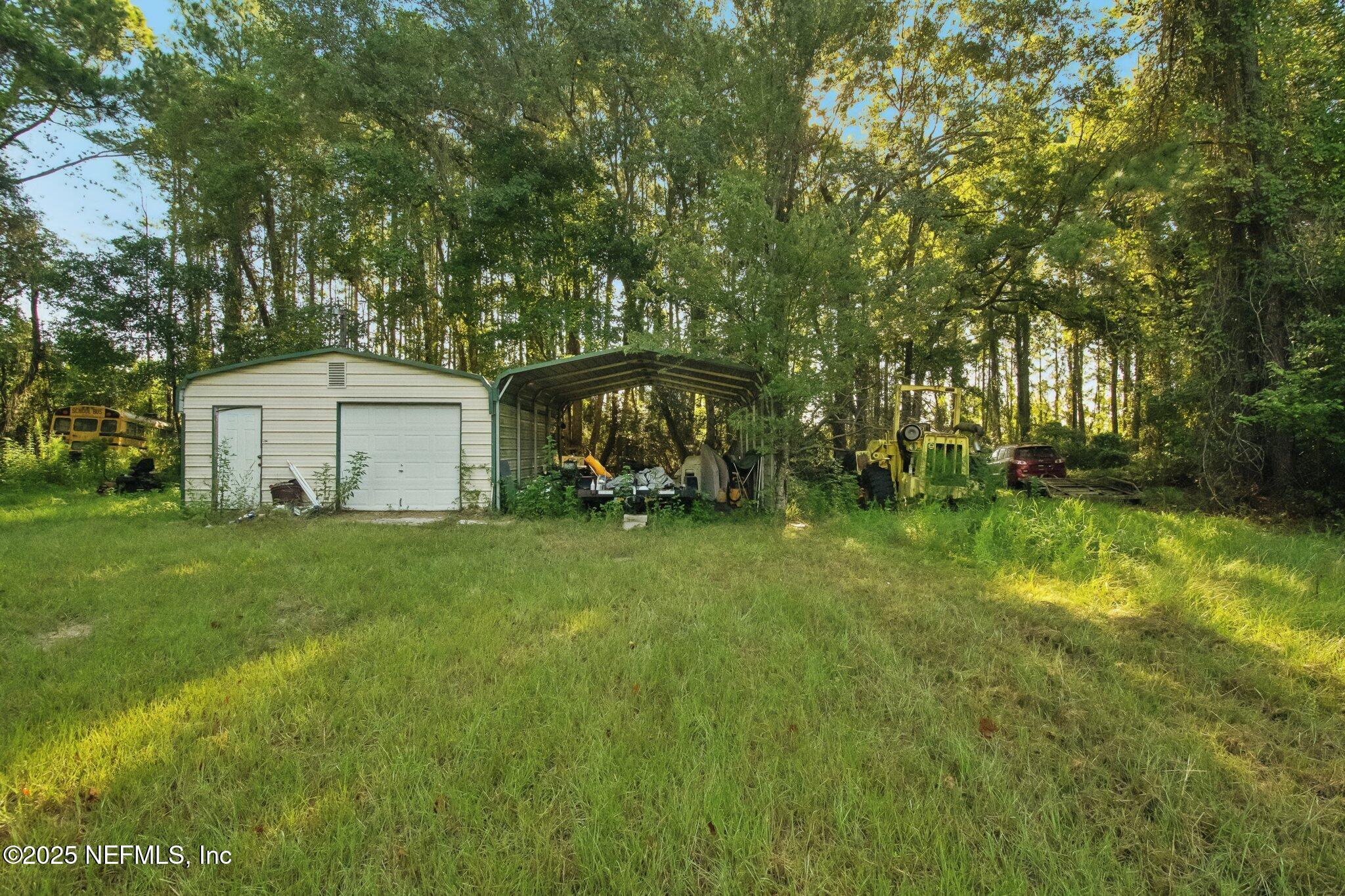 37116 Power Drive Hilliard, FL 32046 - Photo 4 of 23 5-web-or-mls-Power Dr-S0509-005