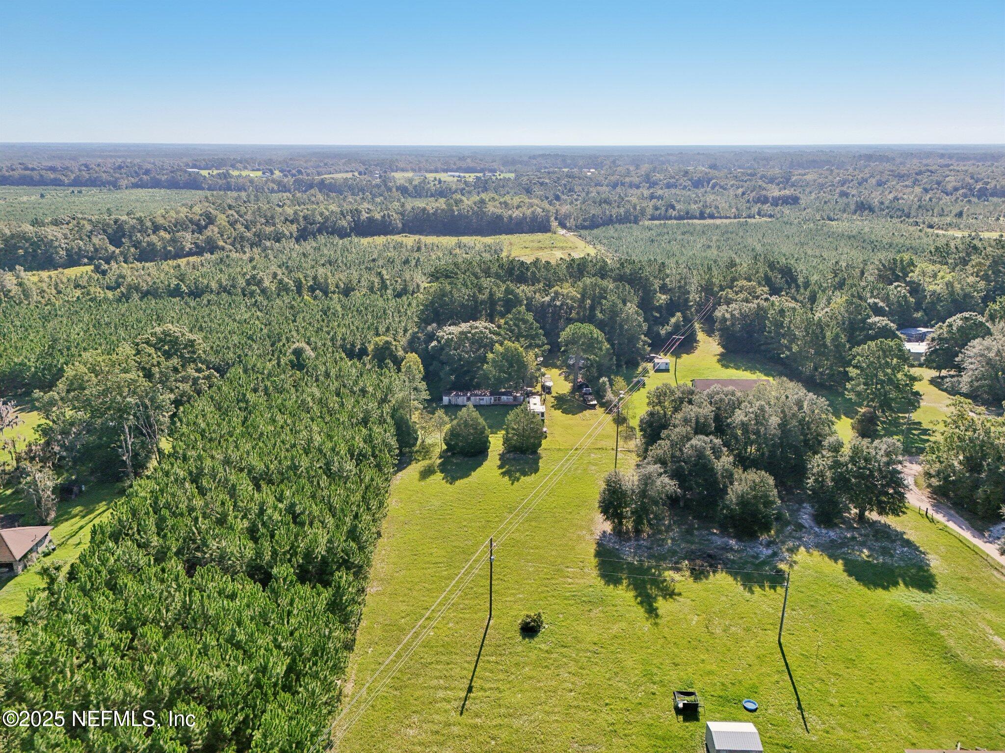 37116 Power Drive Hilliard, FL 32046 - Photo 8 of 23 15-web-or-mls-Power Dr-S0509-015