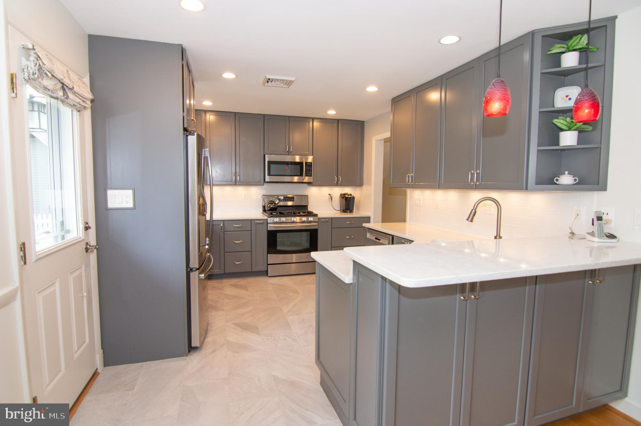 2407 North Rockingham Street Arlington, VA 22207 - Photo 31 of 83 Kitchen