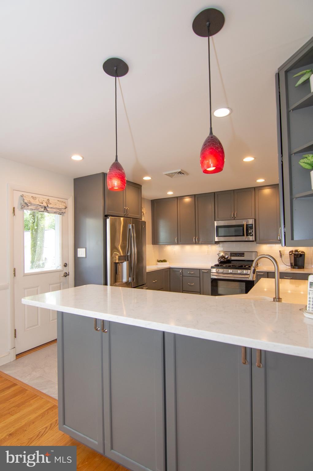 2407 North Rockingham Street Arlington, VA 22207 - Photo 37 of 83 Kitchen