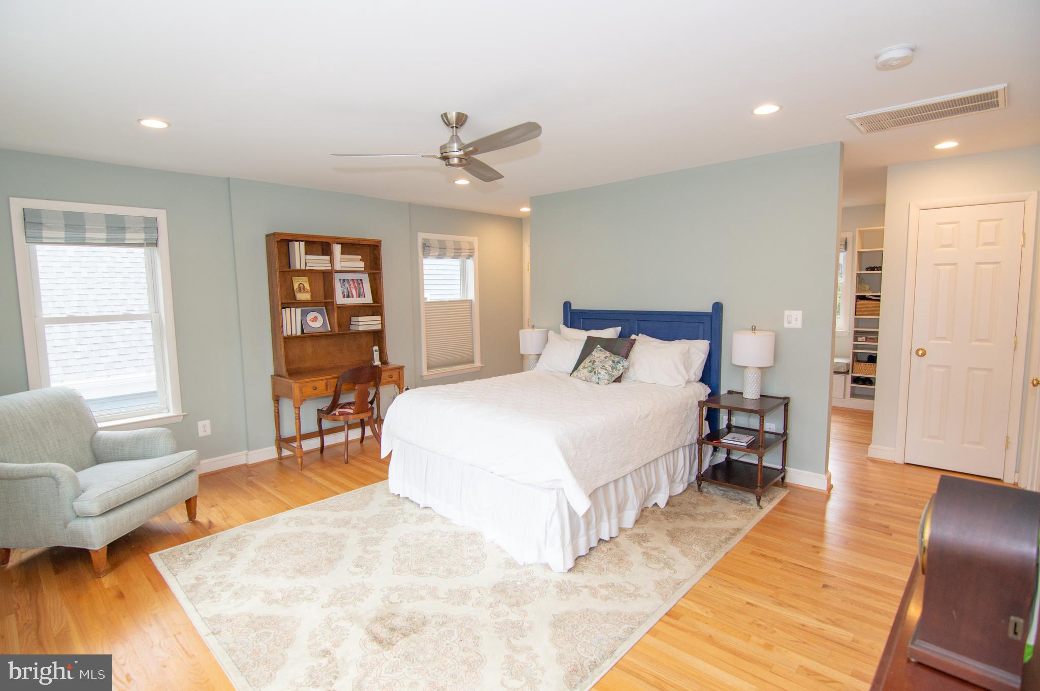 2407 North Rockingham Street Arlington, VA 22207 - Photo 49 of 83 Upper Level 2 Primary Bedroom