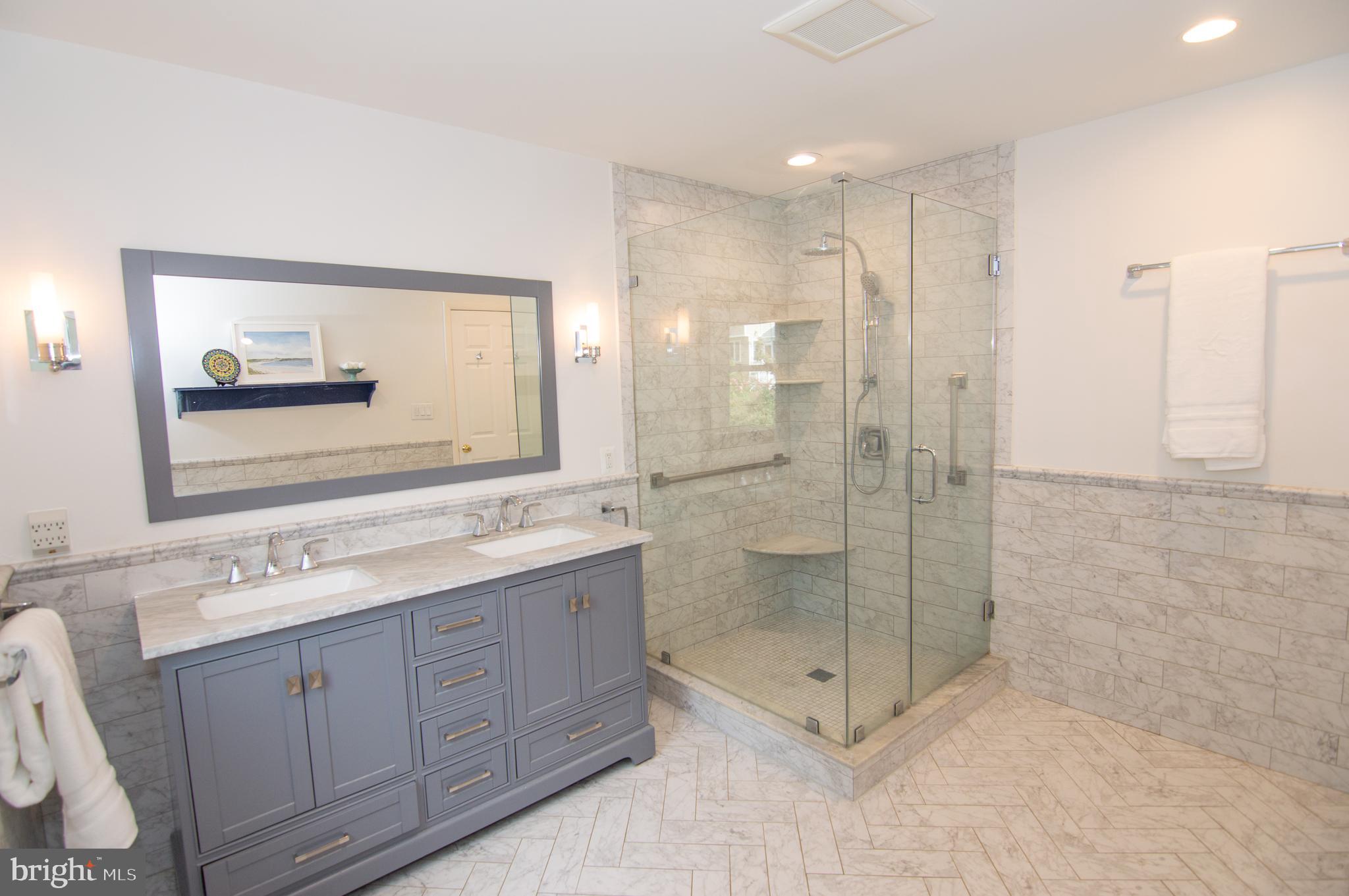 2407 North Rockingham Street Arlington, VA 22207 - Photo 59 of 83 Upper Level 2 Primary Bath