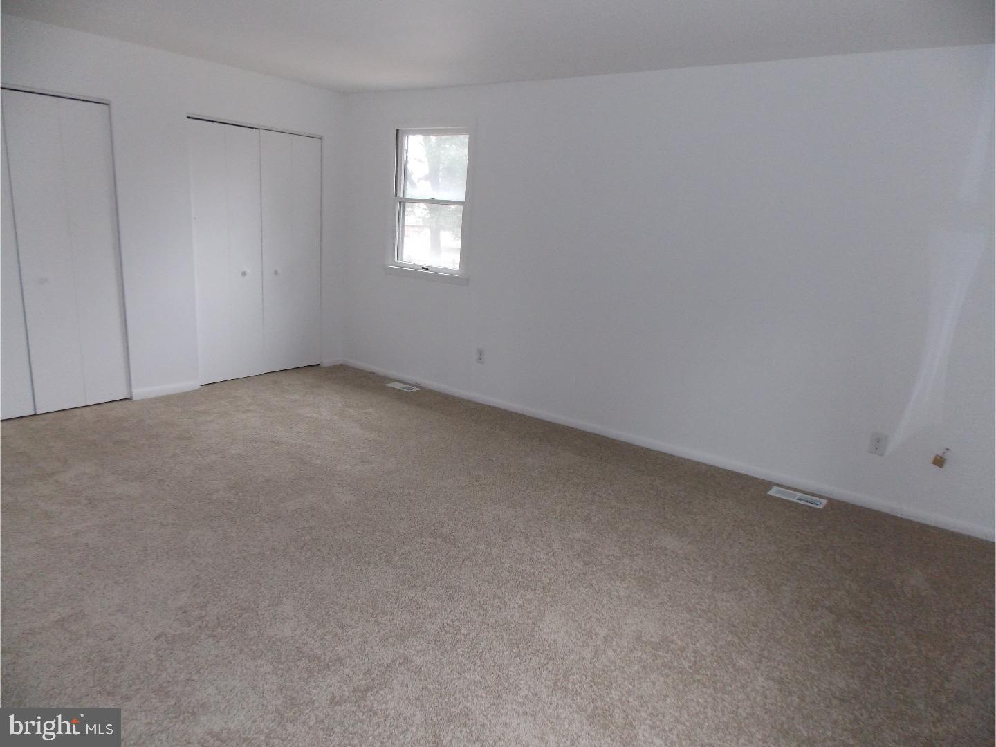 1024 Gates Place Warminster, PA 18974 - Photo 11 of 36