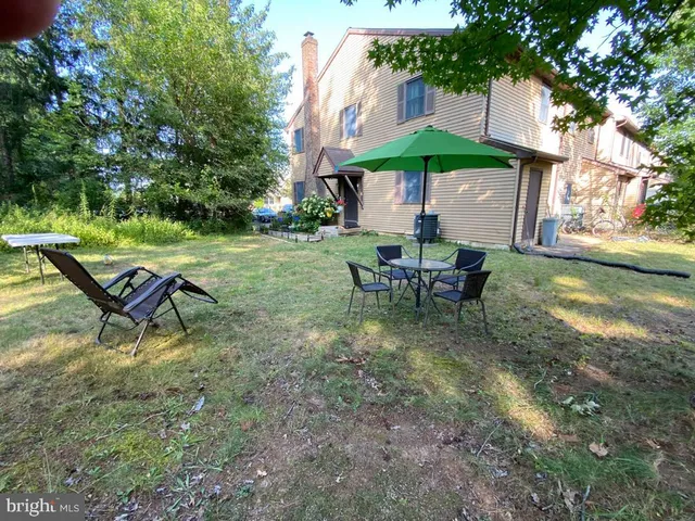 $399,999 | 1024 Gates Place, Warminster, PA 18974