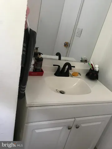 $399,999 | 1024 Gates Place, Warminster, PA 18974