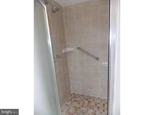 $399,999 | 1024 Gates Place, Warminster, PA 18974