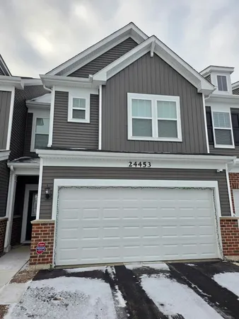 $3,250 | 24453 West Kroll Drive, Plainfield, IL 60585