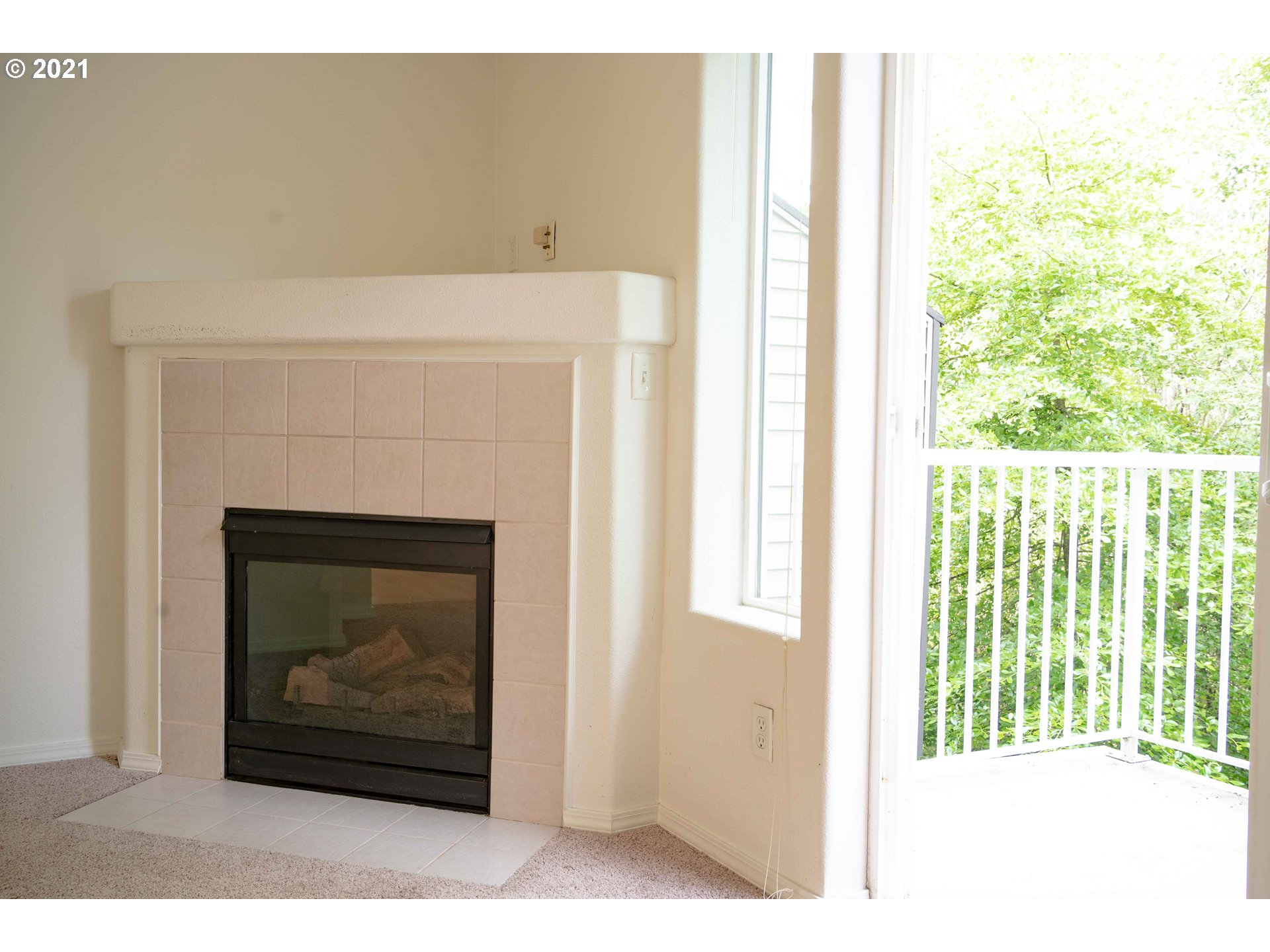 13980 Southwest Scholls Ferry Road, Unit 103 Beaverton, OR 97007 - Photo 11 of 23 Gallery Image 11