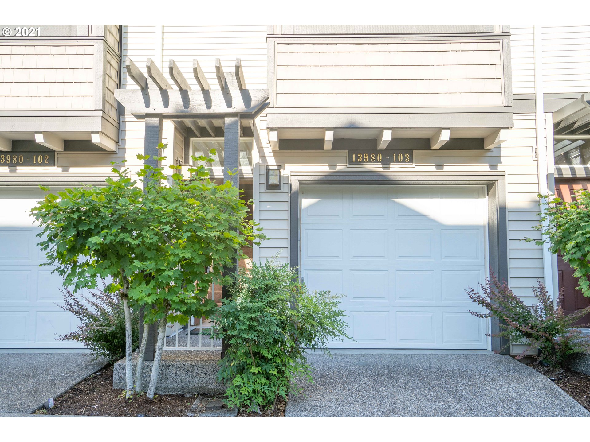 13980 Southwest Scholls Ferry Road, Unit 103 Beaverton, OR 97007 - Photo 3 of 23 Gallery Image 3