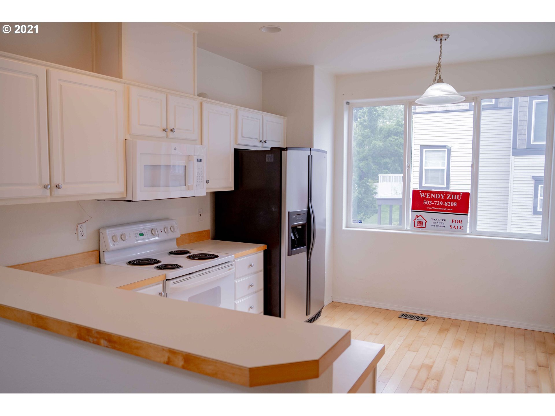 13980 Southwest Scholls Ferry Road, Unit 103 Beaverton, OR 97007 - Photo 8 of 23 Gallery Image 8
