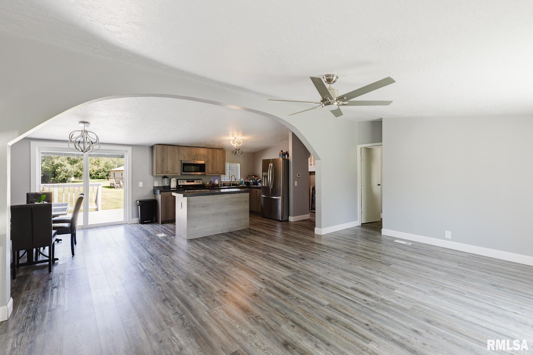 14795 Linck Road Marion, IL 62959 - Photo 13 of 60 Gallery Image 13