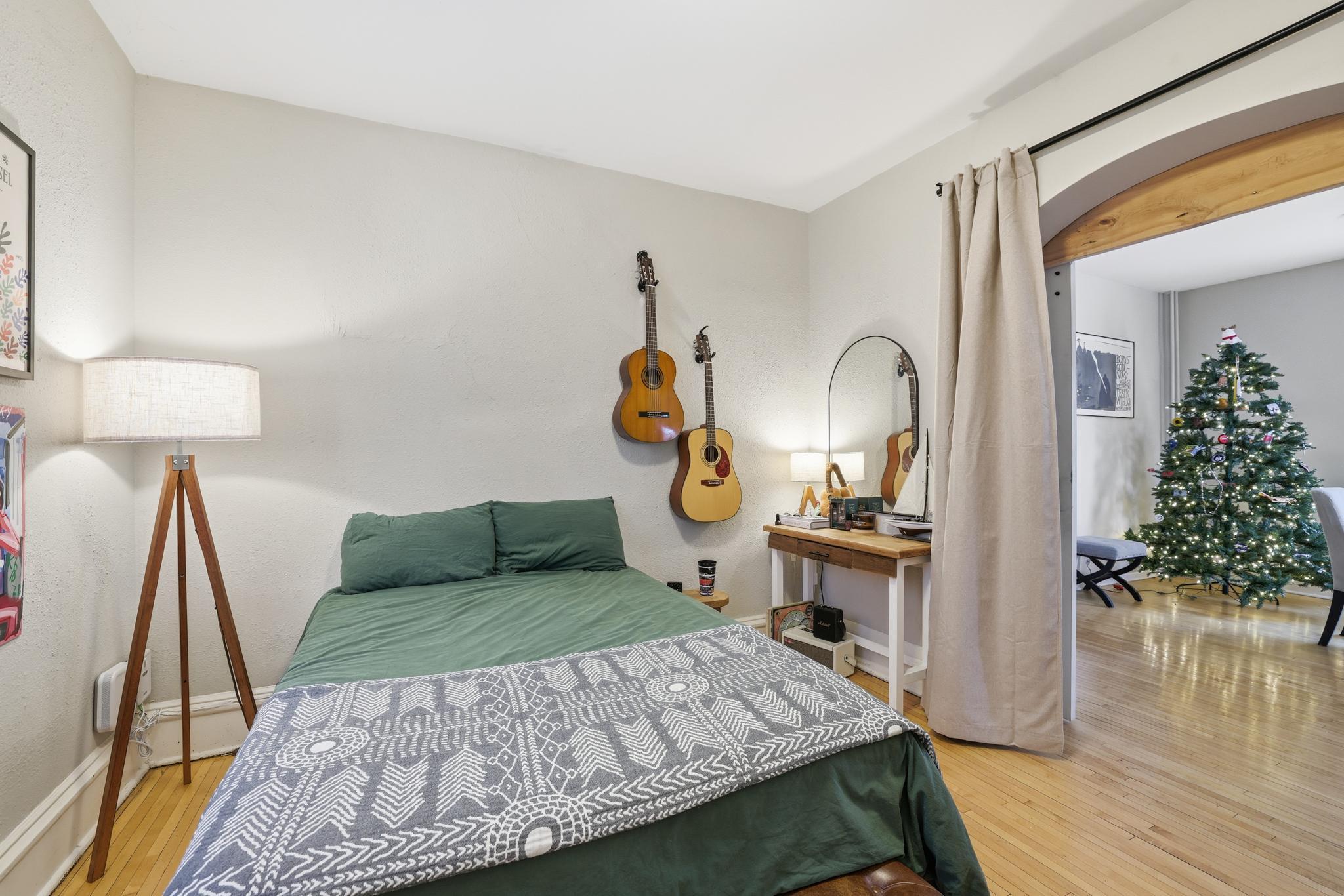 649 Northeast Madison Street Minneapolis, MN 55413 - Photo 10 of 48