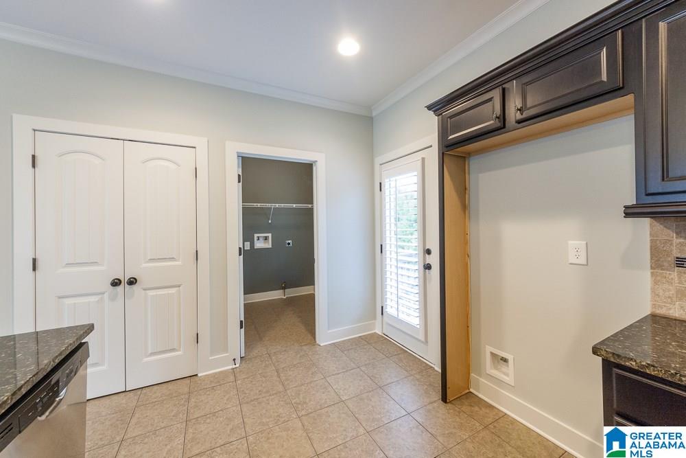 1265 Grants Way Birmingham, AL 35210 - Photo 16 of 34
