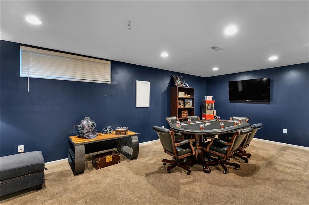 1128 Old Farm Road Lawrence, PA 15055 - Photo 29 of 45 Game Room
