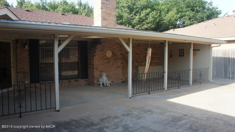 7261 Bayswater Road Amarillo, TX 79109 - Photo 16 of 19 Backyard