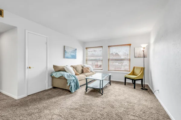 $200,000 | 810 Bellevue Road, Unit 242, Nashville, TN 37221