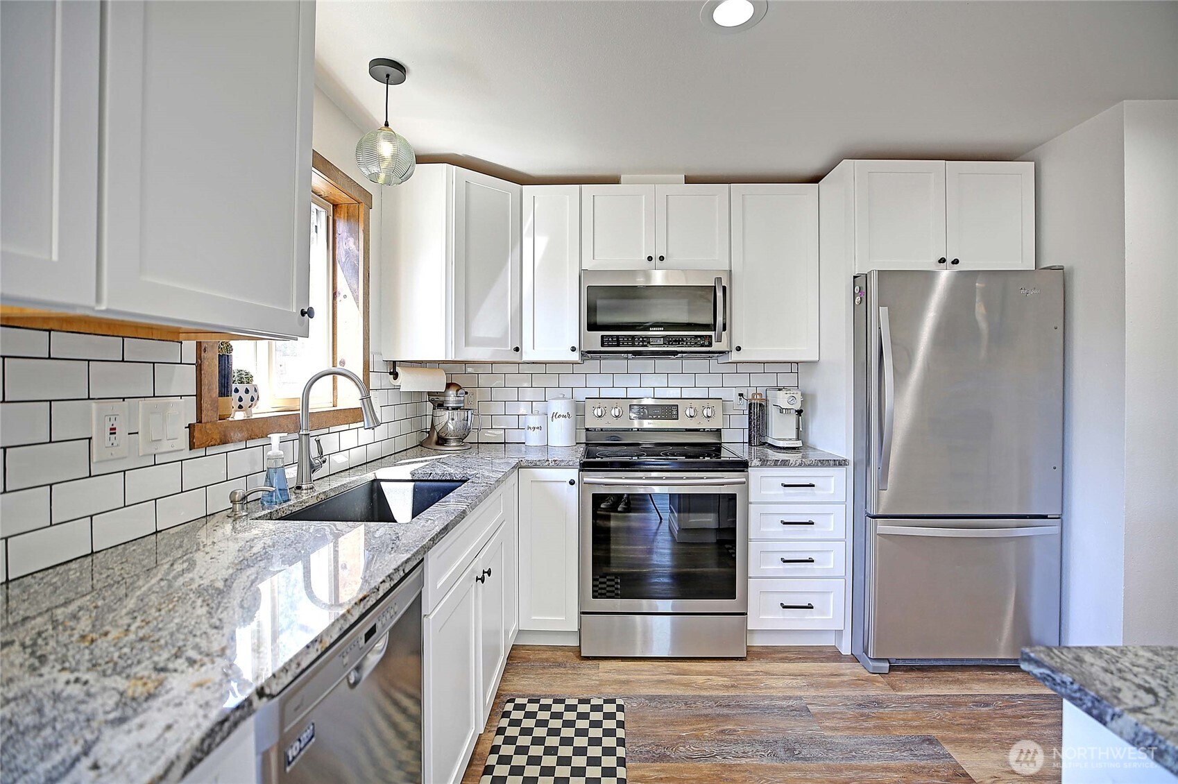 721 North Reed Street Sedro-Woolley, WA 98284 - Photo 3 of 23 Gallery Image 3