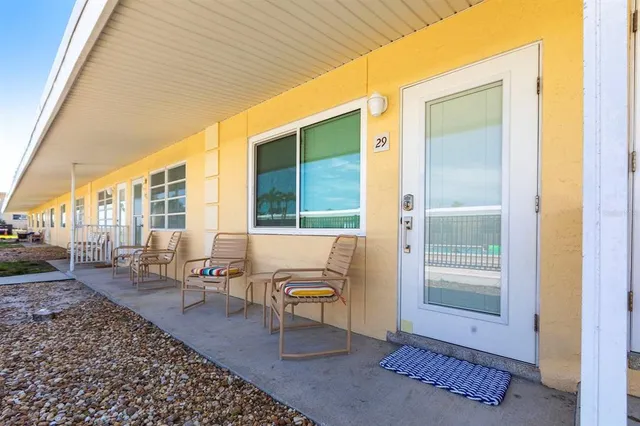 $5,070 | 6006 Midnight Pass Road, Unit 29, Sarasota, FL 34242