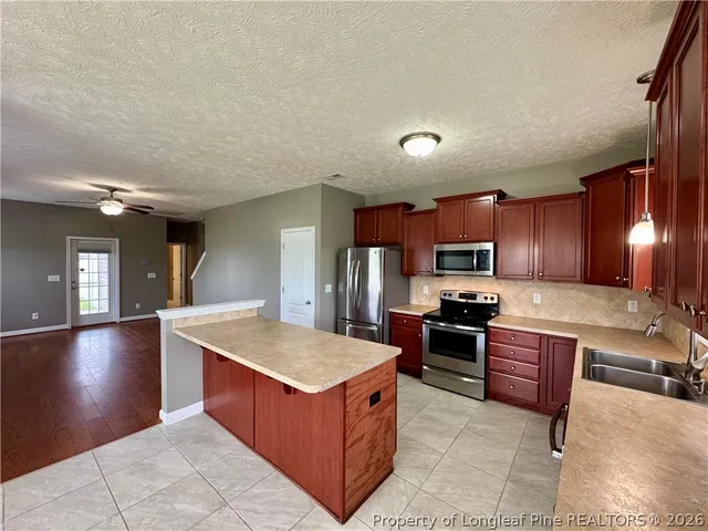 $1,950 | 250 Bayleaf Drive, Raeford, NC 28376