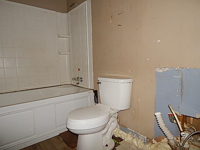 22849 Mobile Street Robertsdale, AL 36567 - Photo 11 of 15 Bathroom