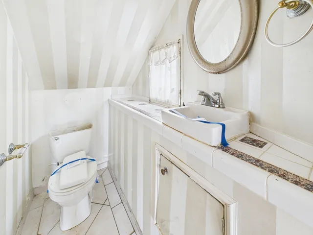 $174,900 | 5830 West Race Avenue, Chicago, IL 60644