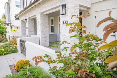 a view of an outdoor space with seating area