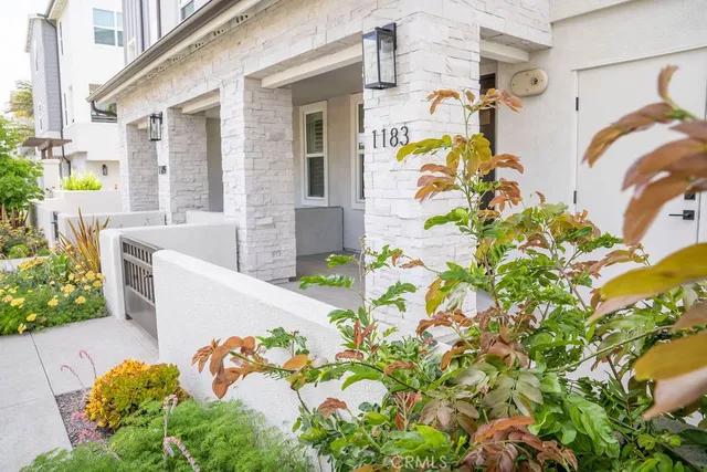 a view of an outdoor space with seating area