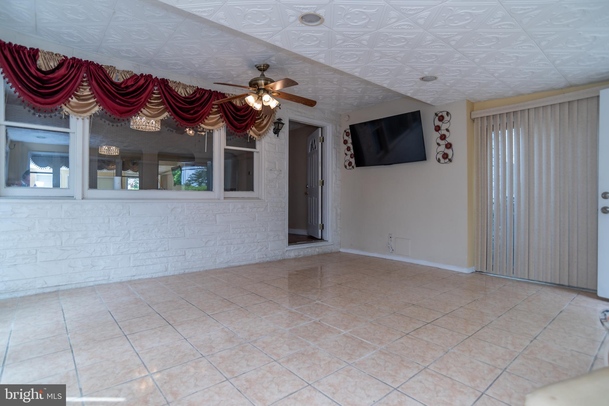 1114 State Rd. Croydon, PA 19021 - Photo 4 of 38 Gallery Image 4
