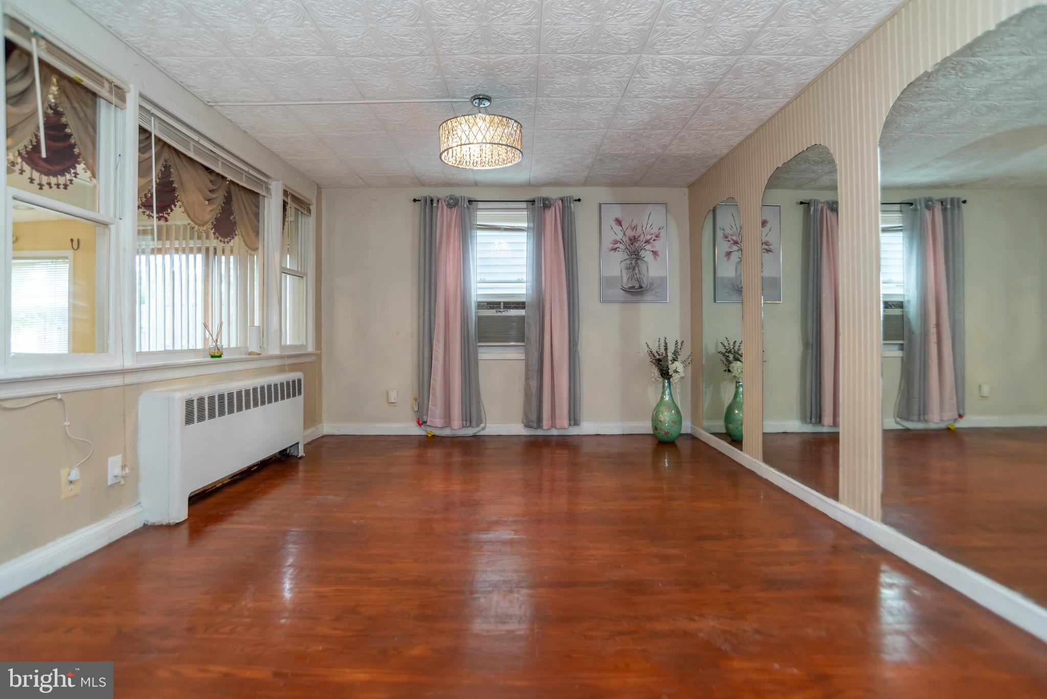 1114 State Rd. Croydon, PA 19021 - Photo 10 of 38 Gallery Image 10