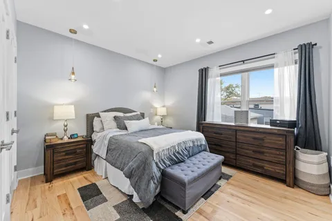 $844,000 | 335 Virginia Avenue, Unit 2, Jersey City, NJ 07304